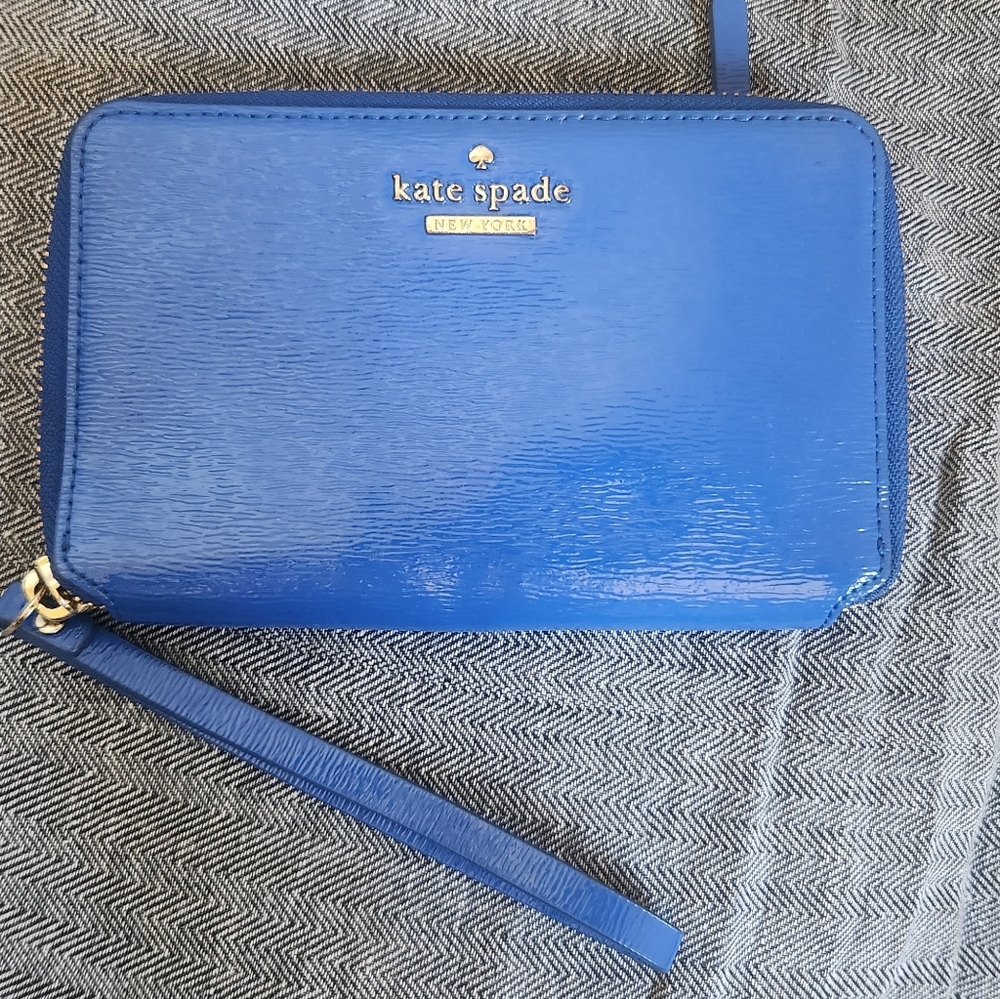 Kate Spade Laurie Cedar Street Royal BLue Patent Leather Zip Around Wallet